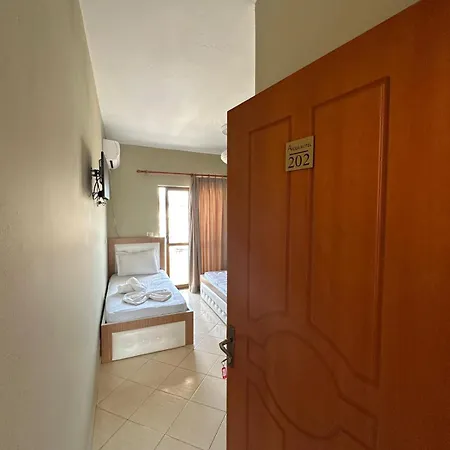 Aqua Hotel Ksamil
